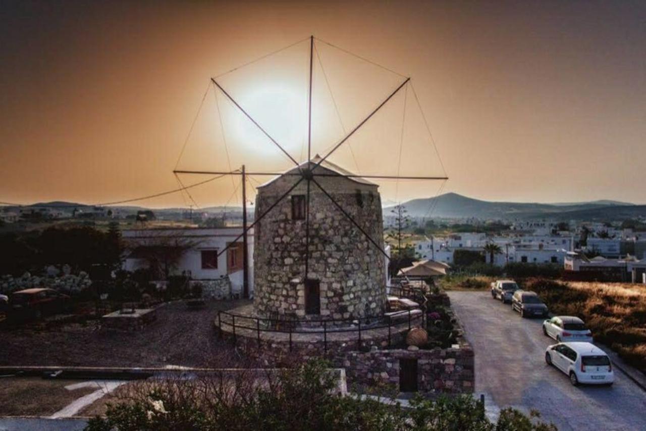 The Windmill Apartment Adamantas  Exterior photo